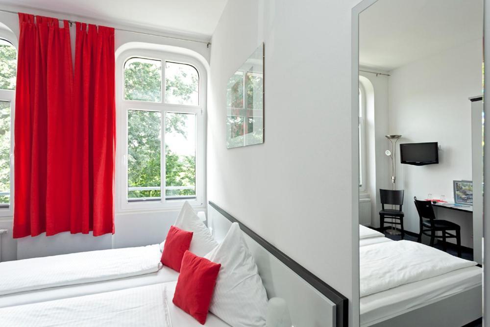 Hotel Zwischen Den Seen วาเริน ห้อง รูปภาพ