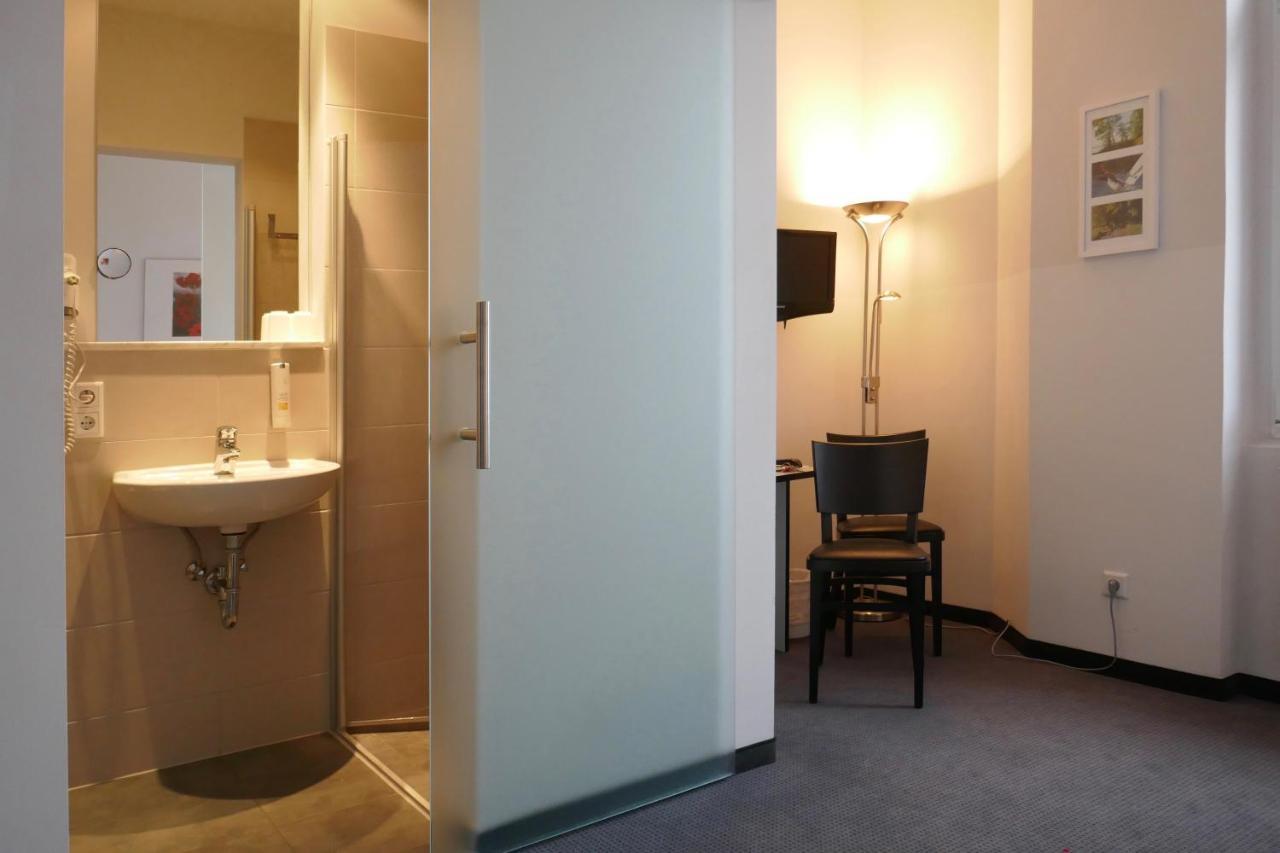 Hotel Zwischen Den Seen วาเริน ภายนอก รูปภาพ